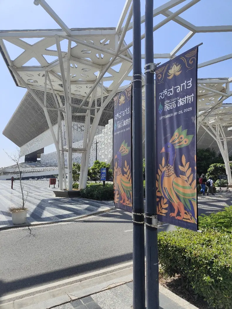 banners