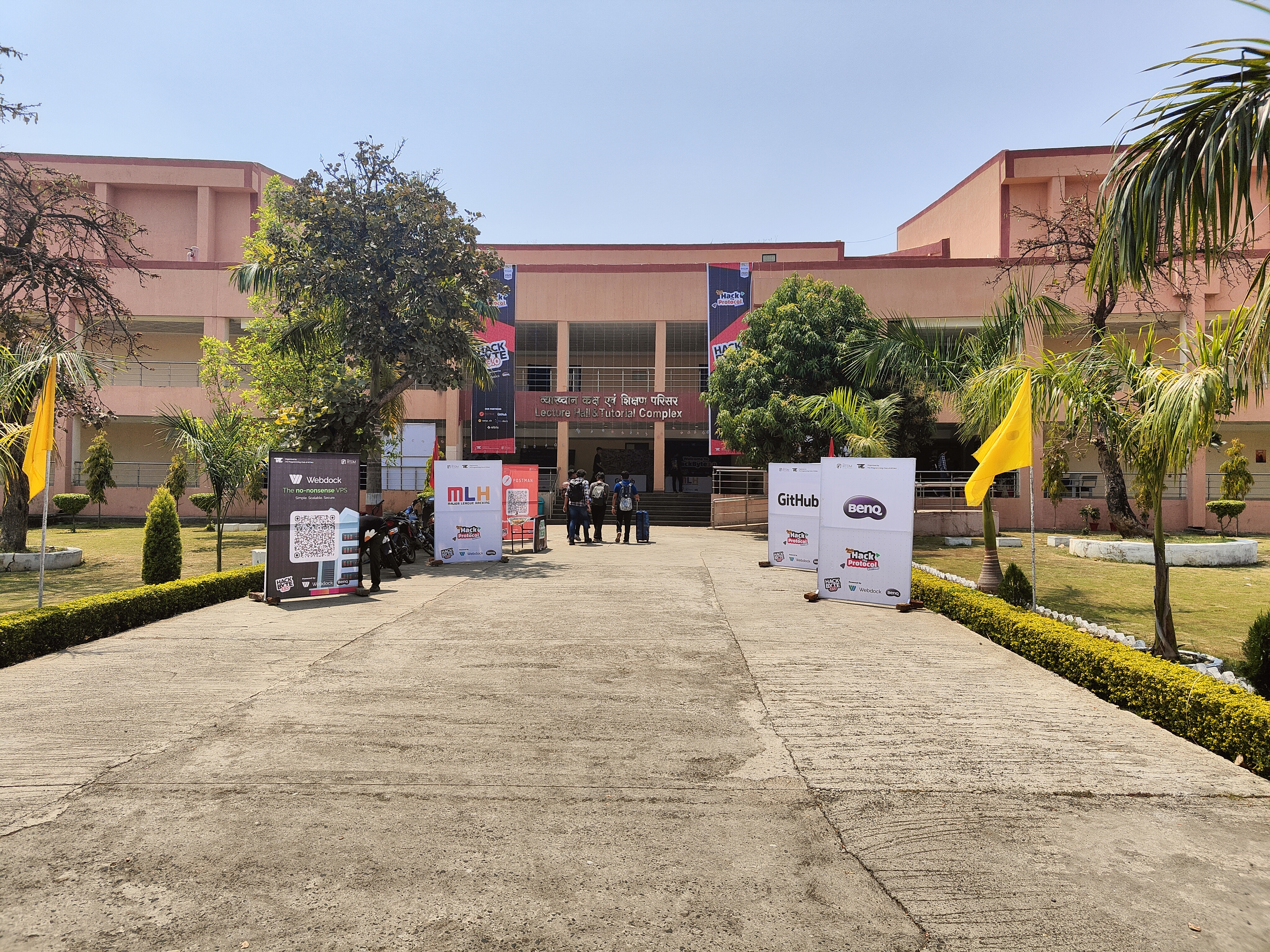 banners